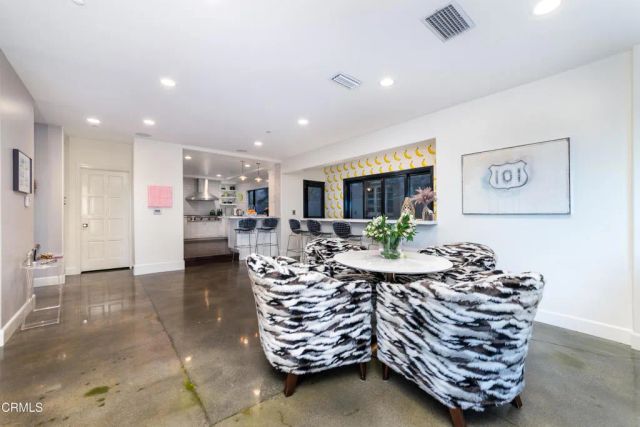 1411 Edgehill Place, Pasadena, CA 91103
