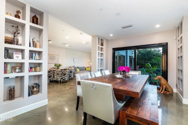 1411 Edgehill Place, Pasadena, CA 91103