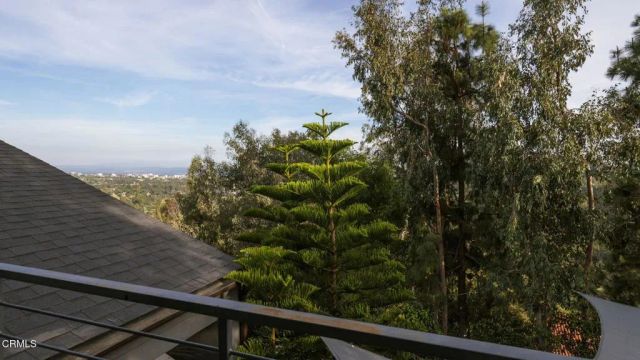 1411 Edgehill Place, Pasadena, CA 91103