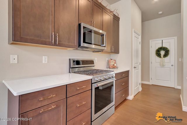 6047 E Sun Crest Drive, Wasilla, AK 99654