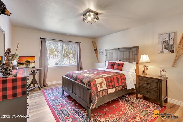 6047 E Sun Crest Drive, Wasilla, AK 99654