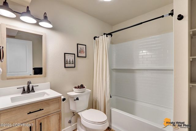 6047 E Sun Crest Drive, Wasilla, AK 99654