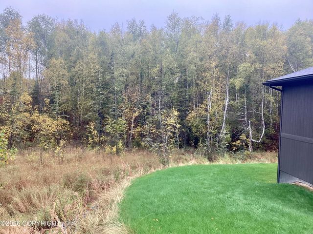 6047 E Sun Crest Drive, Wasilla, AK 99654