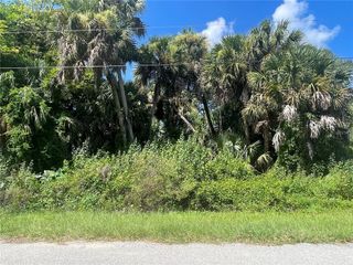 SNYDER (LOT 6 BLOCK 1019), North Port, FL 34288