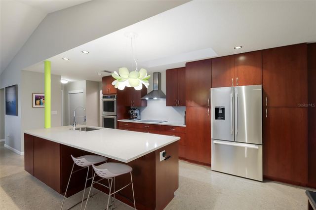 428 SAPPHIRE DRIVE, Sarasota, FL 34234