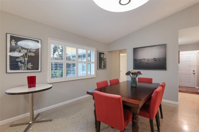 428 SAPPHIRE DRIVE, Sarasota, FL 34234