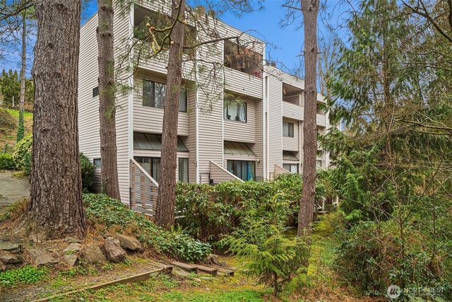 19805 15th Avenue NE #3, Shoreline, WA 98155