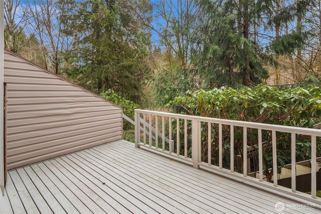19805 15th Avenue NE #3, Shoreline, WA 98155