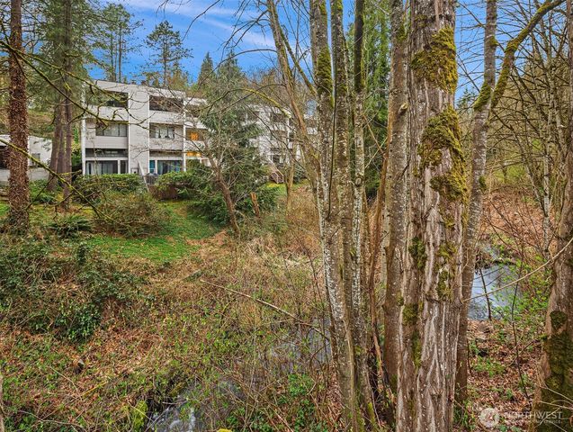 19805 15th Avenue NE #3, Shoreline, WA 98155