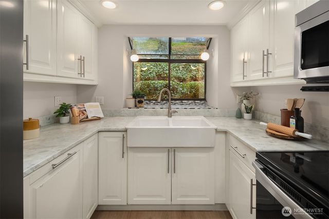 19805 15th Avenue NE #3, Shoreline, WA 98155