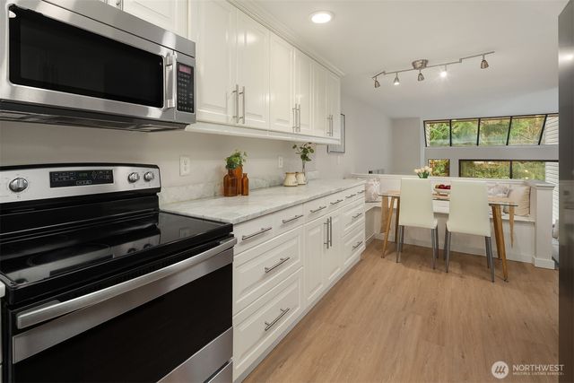 19805 15th Avenue NE #3, Shoreline, WA 98155