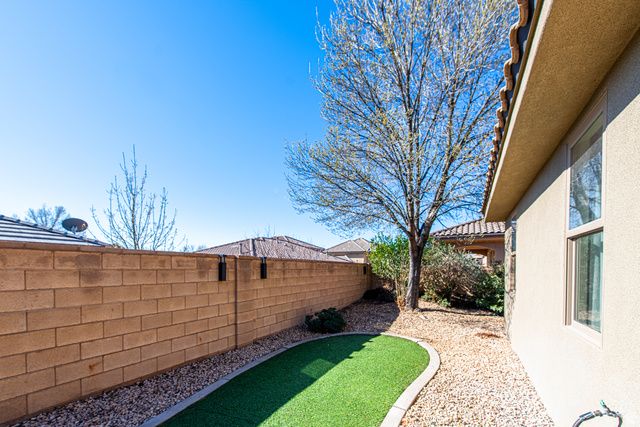1927 W 470 ST, St. George, UT 84770