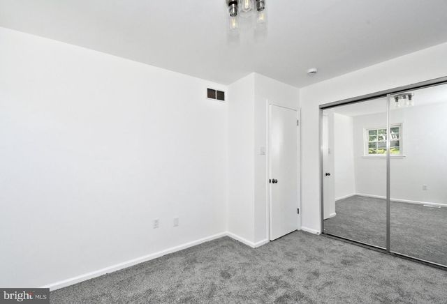 3115 GREENHILL LN, Norristown, PA 19401