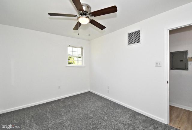 3115 GREENHILL LN, Norristown, PA 19401