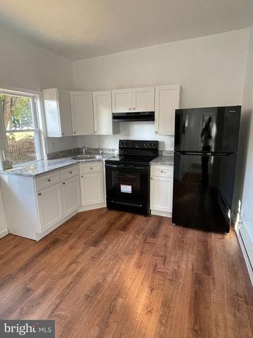 595 N BROADWAY, Deepwater, NJ 08023