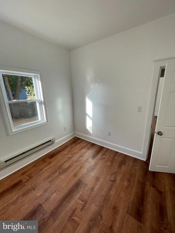 595 N BROADWAY, Deepwater, NJ 08023