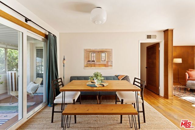 4252 Fair Avenue 10, Los Angeles, CA 91602