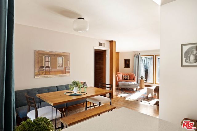 4252 Fair Avenue 10, Los Angeles, CA 91602