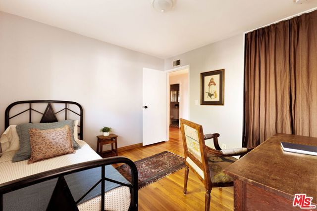 4252 Fair Avenue 10, Los Angeles, CA 91602