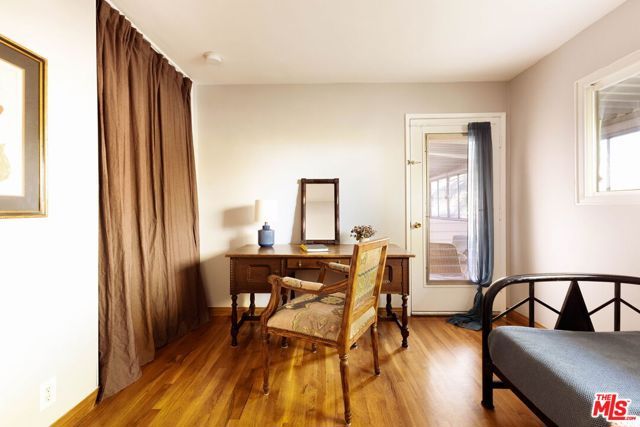 4252 Fair Avenue 10, Los Angeles, CA 91602