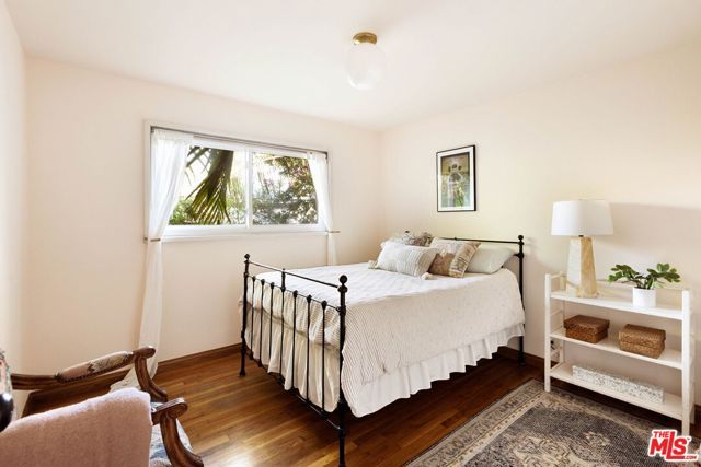 4252 Fair Avenue 10, Los Angeles, CA 91602