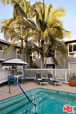 4252 Fair Avenue 10, Los Angeles, CA 91602
