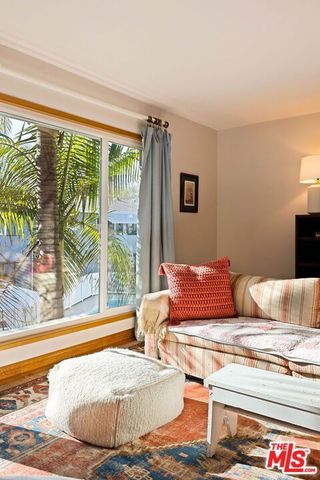 4252 Fair Avenue 10, Los Angeles, CA 91602