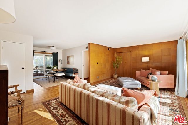 4252 Fair Avenue 10, Los Angeles, CA 91602