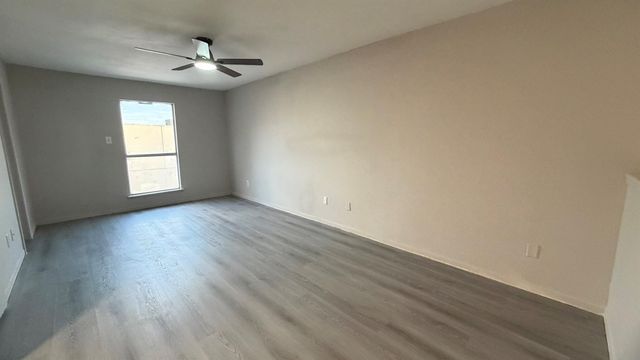 10001 Westpark Drive 86, Houston, TX 77042