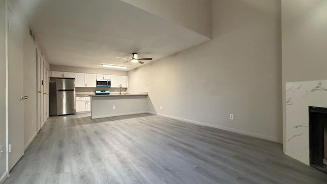 10001 Westpark Drive 86, Houston, TX 77042