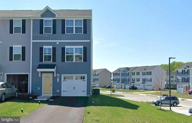 112 HAMILTON LN, Coatesville, PA 19320