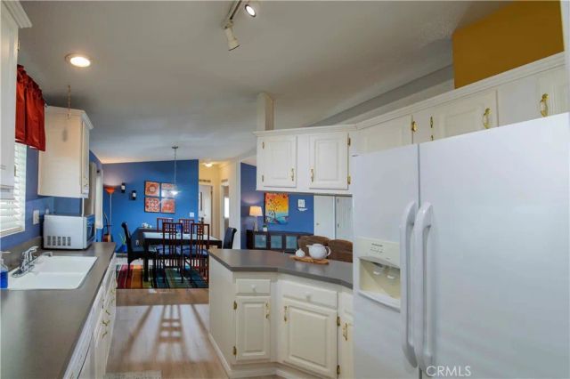 11401 Topanga Canyon 77, Chatsworth, CA 91311