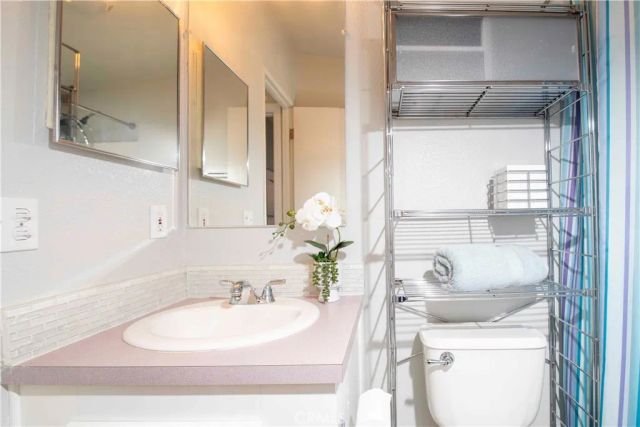 11401 Topanga Canyon 77, Chatsworth, CA 91311