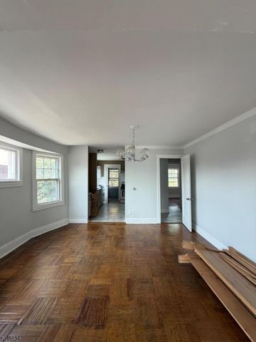 139 Osborne Ter, Newark City, NJ 07108