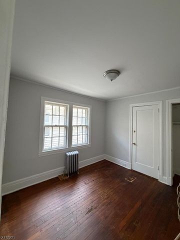 139 Osborne Ter, Newark City, NJ 07108