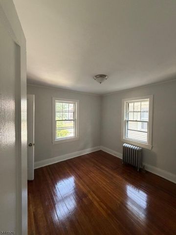 139 Osborne Ter, Newark City, NJ 07108
