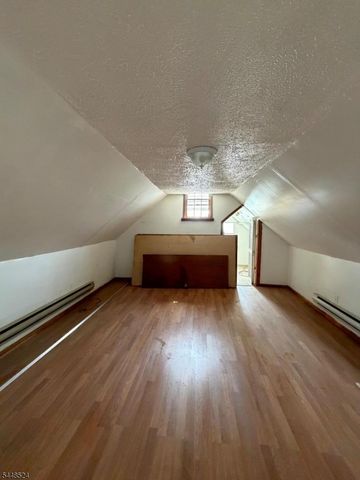 139 Osborne Ter, Newark City, NJ 07108