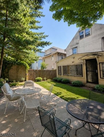 139 Osborne Ter, Newark City, NJ 07108