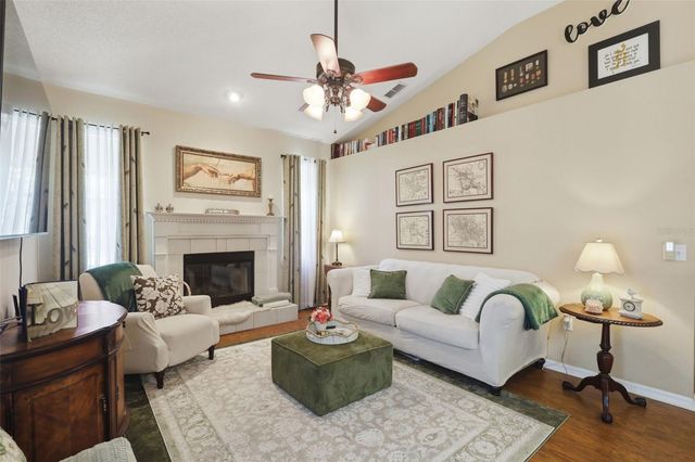 1925 PINE COURT, Deland, FL 32720