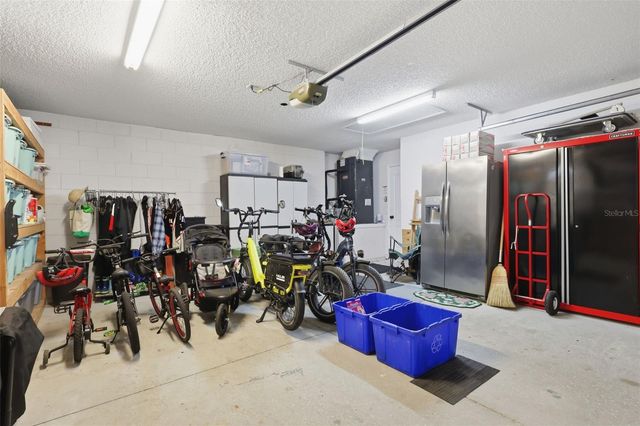 1925 PINE COURT, Deland, FL 32720