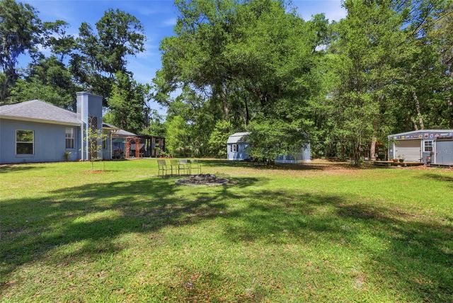 1925 PINE COURT, Deland, FL 32720