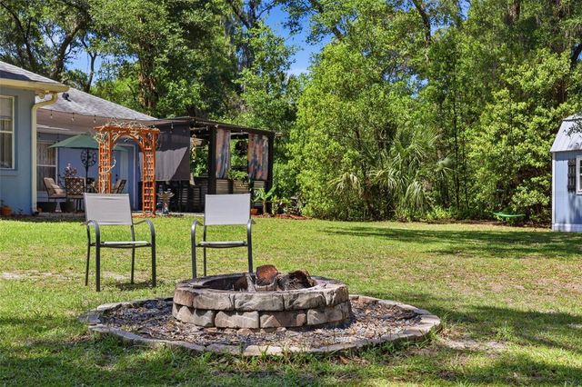 1925 PINE COURT, Deland, FL 32720