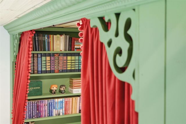 1925 PINE COURT, Deland, FL 32720