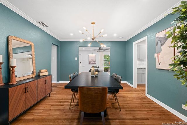 454 Paseo Encinal, Olmos Park, TX 78212