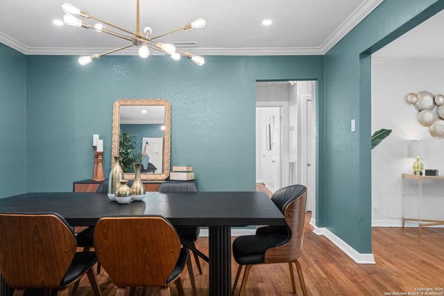 454 Paseo Encinal, Olmos Park, TX 78212