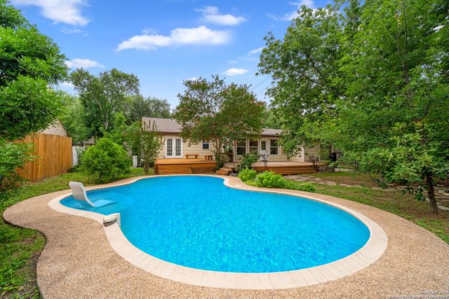 454 Paseo Encinal, Olmos Park, TX 78212