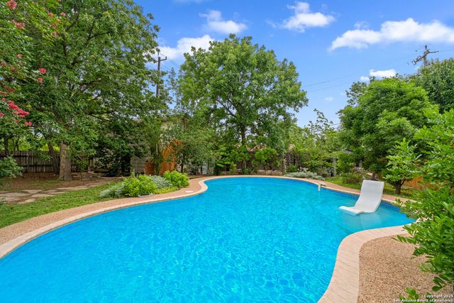 454 Paseo Encinal, Olmos Park, TX 78212