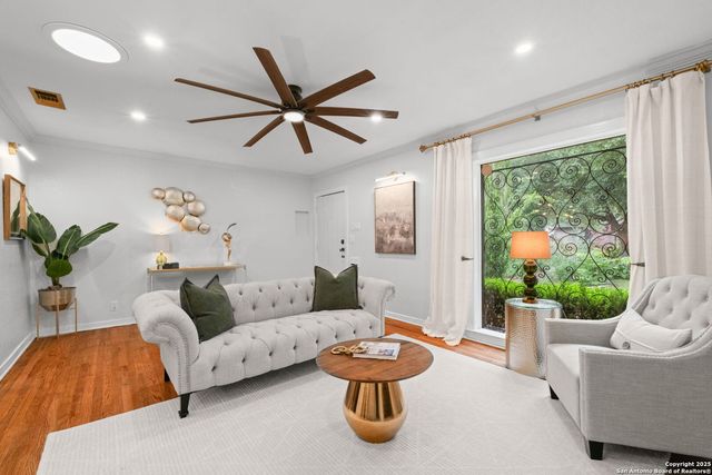 454 Paseo Encinal, Olmos Park, TX 78212