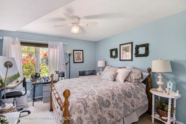 6606 Windsong Way, Lansing, MI 48917