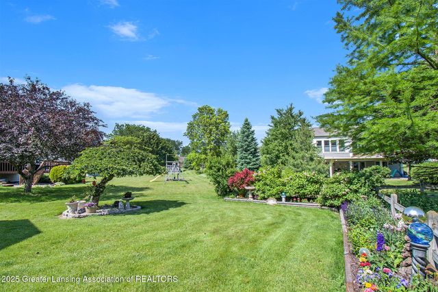 6606 Windsong Way, Lansing, MI 48917